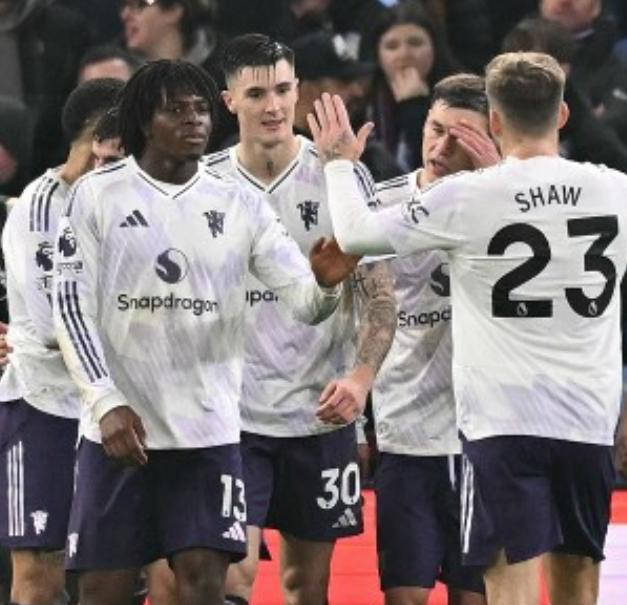 曼联12天4战迎来绝佳出分良机,全胜拿满12分助力冲击欧冠席位