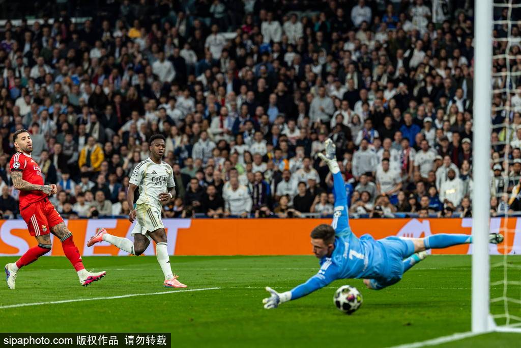 皇马主场战赫塔费!欧冠晋级后再战联赛,誓夺三分追击巴萨